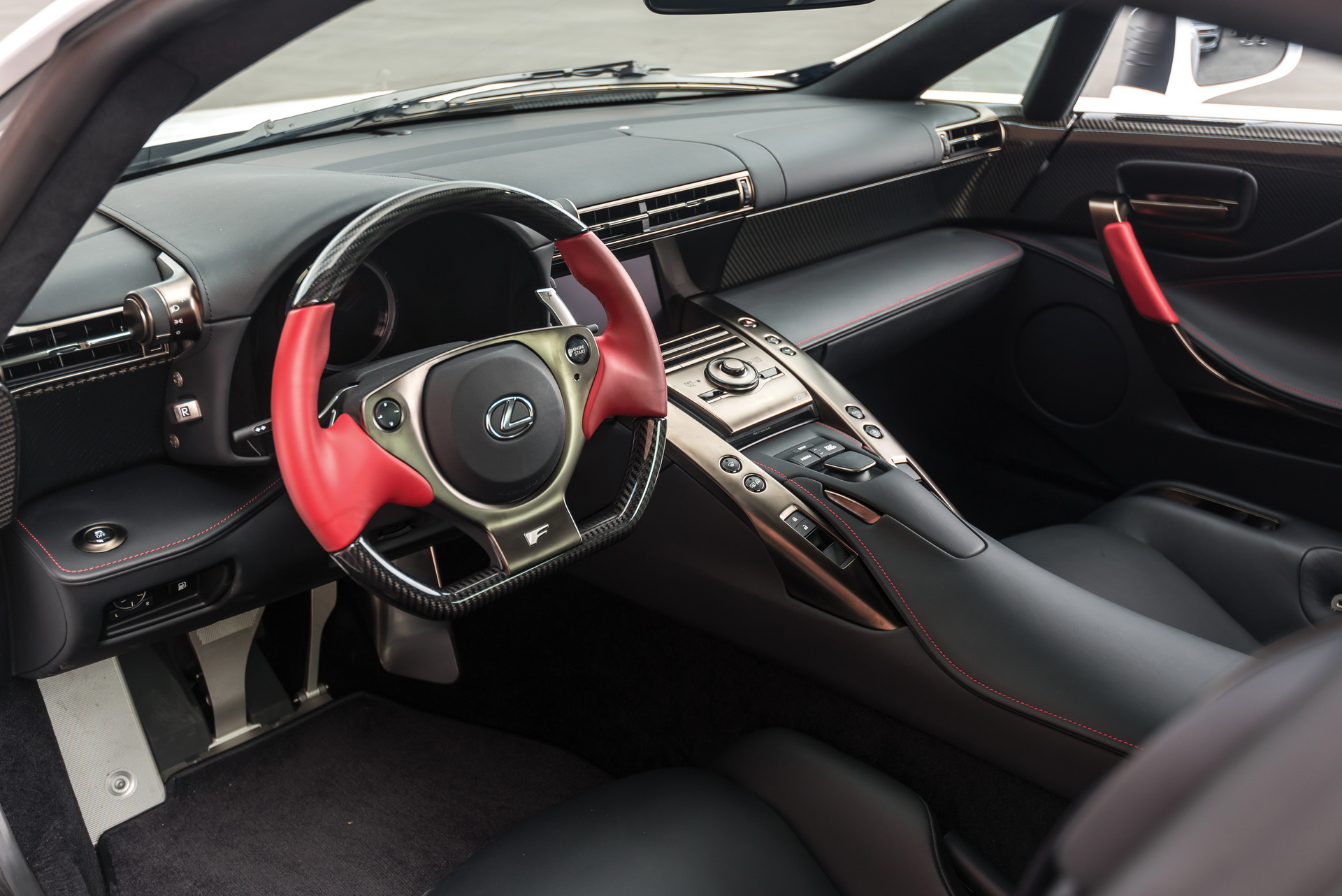 You Can Still Get A Practically New Lexus LFA With Just 120 Miles ...