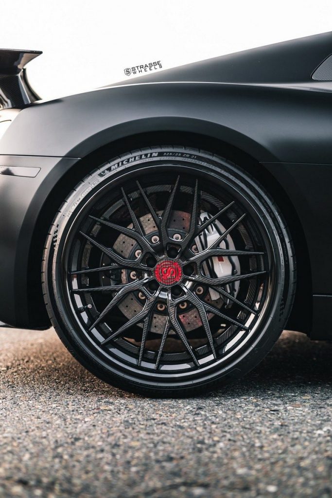 All-Black Audi R8 V10 Plus Looks Like A Four-Wheel Stealth Bomber ...