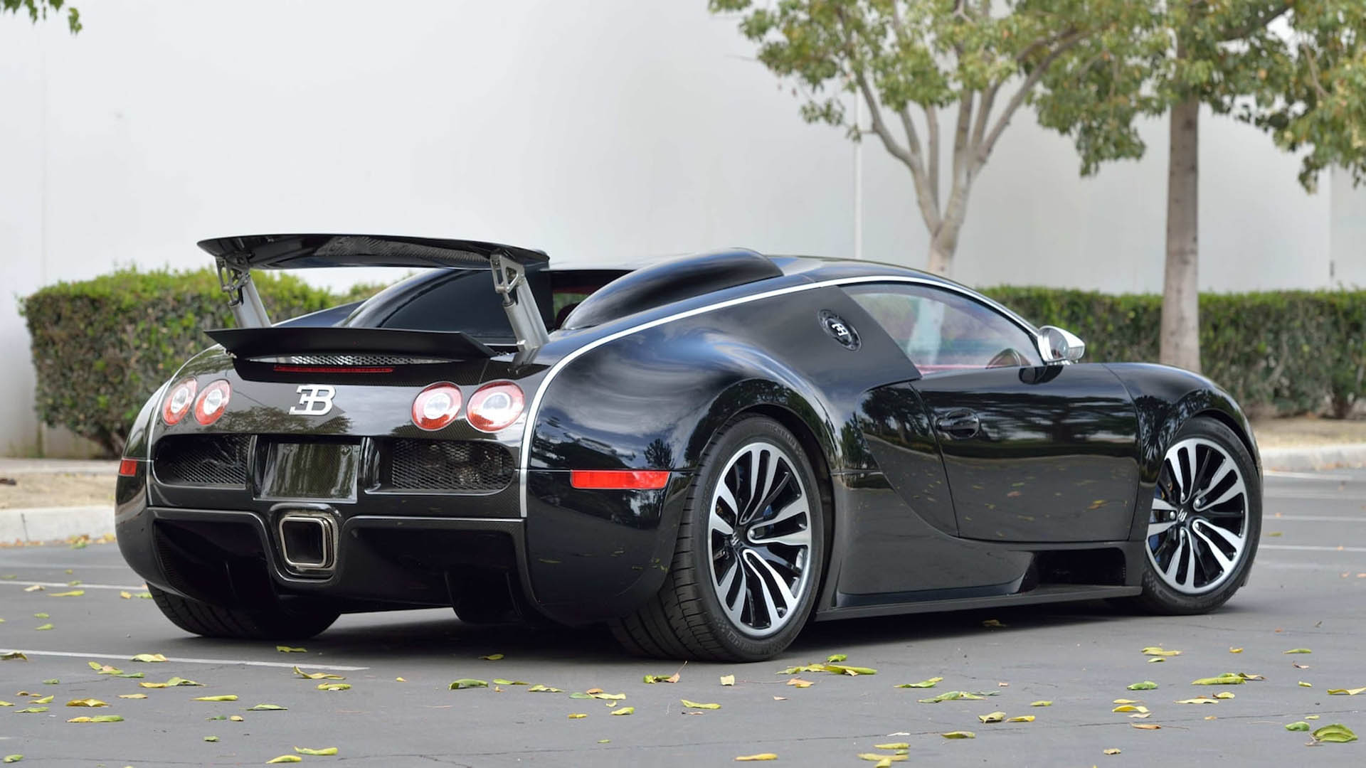 Want A Veyron? You’re In Luck – Mecum Will Auction Four In Monterey ...