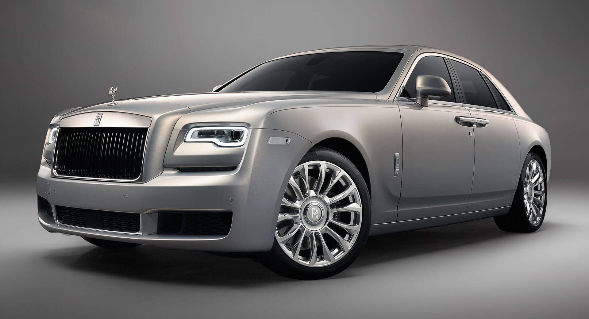 New Rolls-Royce Silver Ghost Collection Pays Tribute To Iconic Model