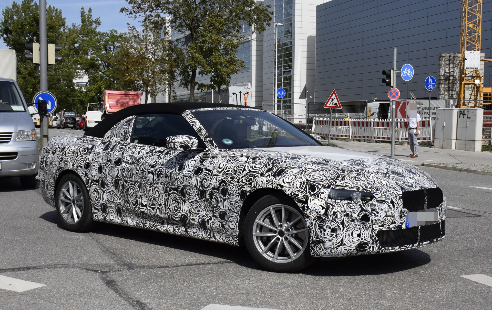 Bmw 4 Series Cabriolet Goes Back To A Traditional Soft Top Carscoops