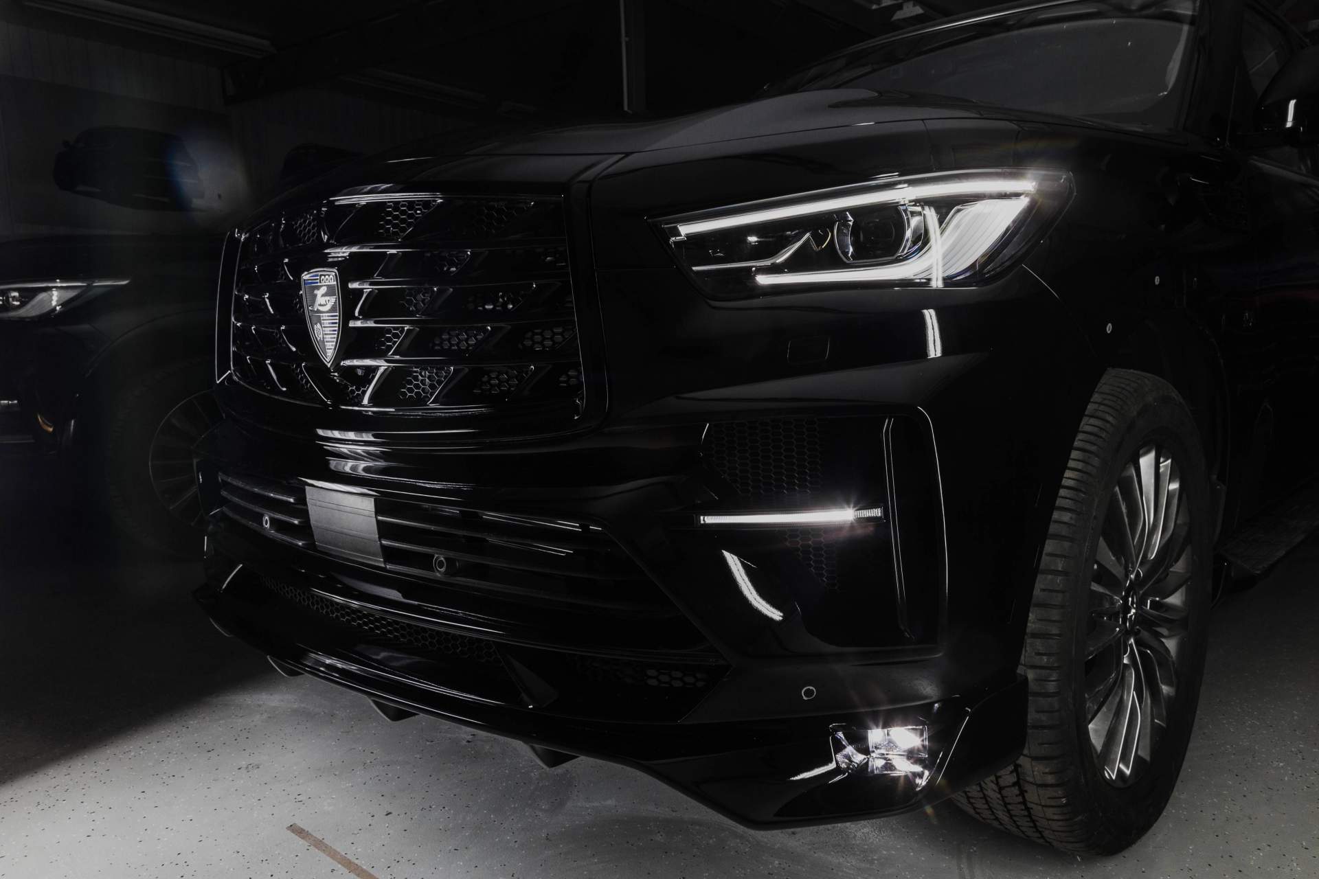 Larte Design’s LR5 Kit Makes The Infiniti QX80 Look Bad To The Bone ...