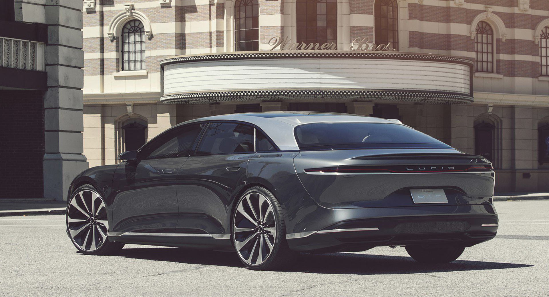 Lucid Motors Secures Deal To Use Electrify America’s Fast-Chargers ...