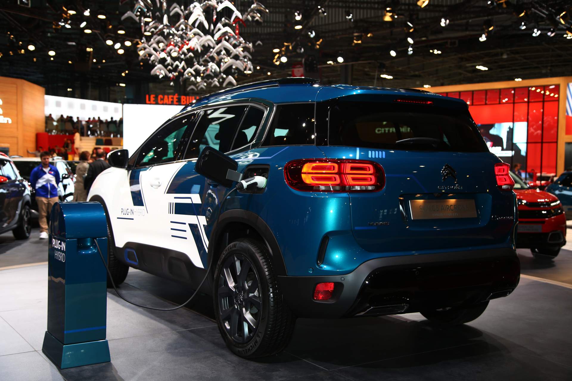 Citroën C5 Aircross SUV Hybrid Concept Previews Brand’s First PHEV ...