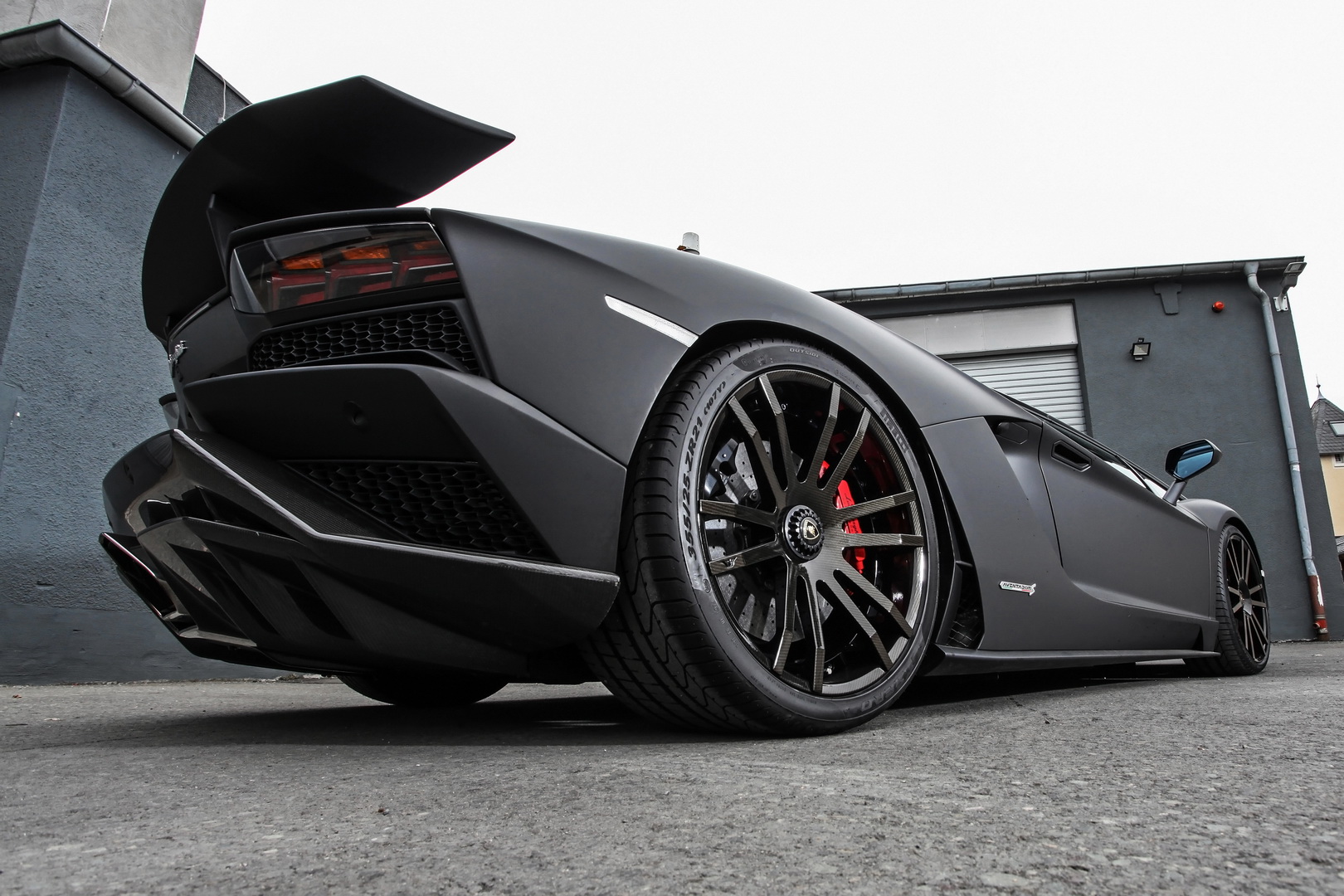 One Lamborghini Aventador S Roadster S-Presso, Black, Please! | Carscoops