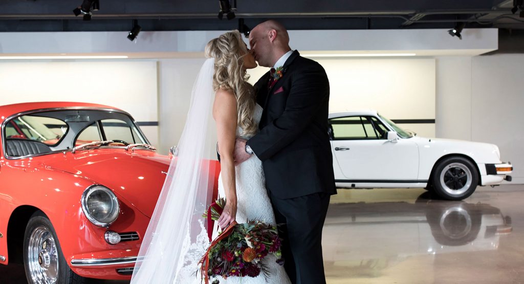  A Couple Of Porsche Fans Got Married In The Back Of A Moving Cayenne