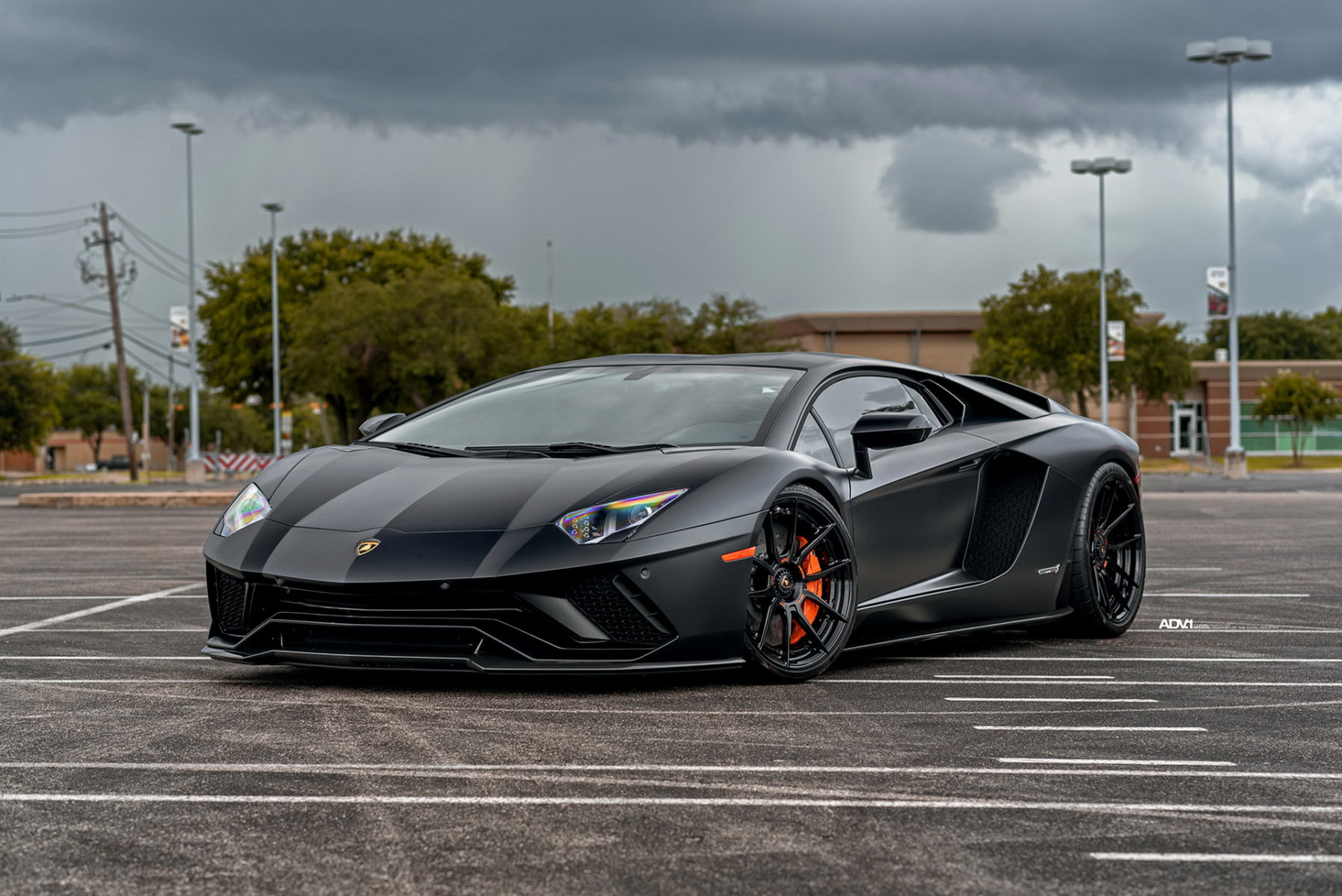 Stealthy Looking Lambo Aventador Tries Custom Wheels For Size | Carscoops