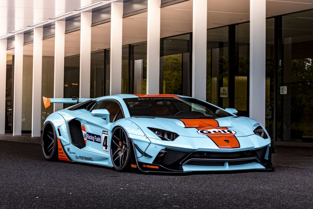 Lamborghini Aventador Looks Surprisingly Right In Gulf Livery | Carscoops