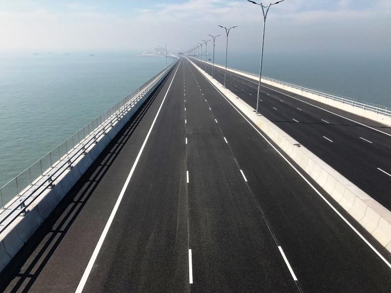 See The World’s Longest Sea Bridge That Cost $20 Billion Connecting ...