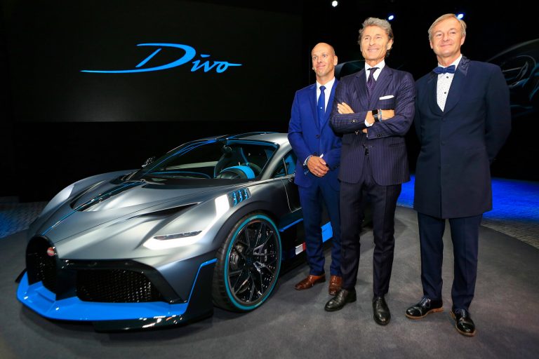 Bugatti Divo Looks Spectacular Under Any Light, Check It Out In 92 ...