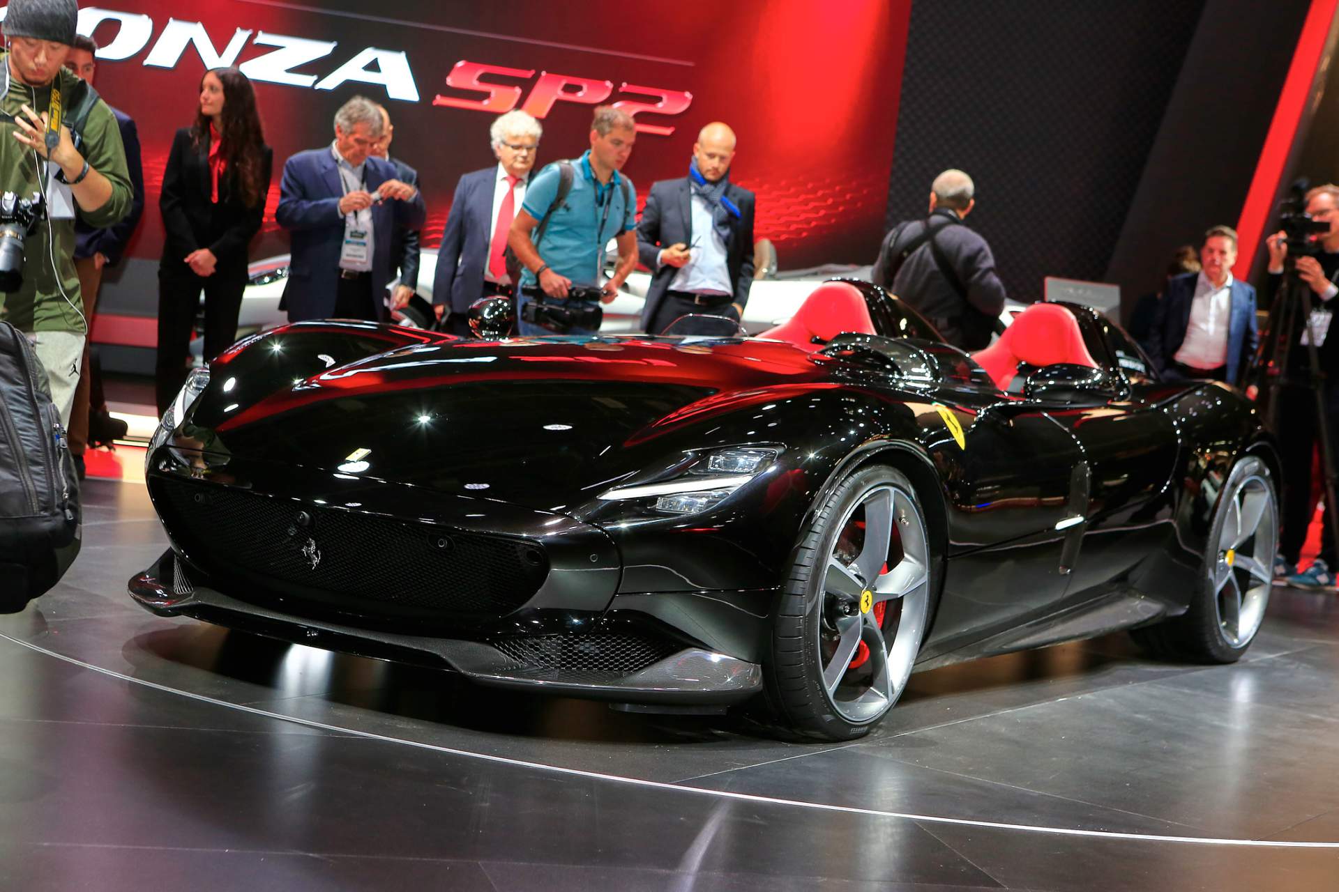 Суперкар Ferrari Monza sp1