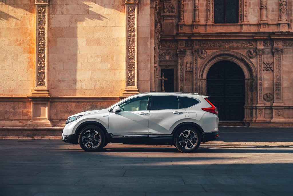 Europe’s 2019 Honda CR-V Hybrid Gets Fully Detailed In 52 Photos ...