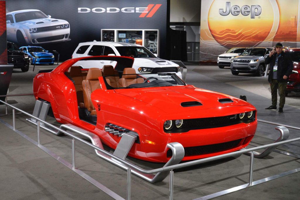 Santa’s Dodge Challenger SRT Hellcat Redeye Sleigh Is Real And You Can ...