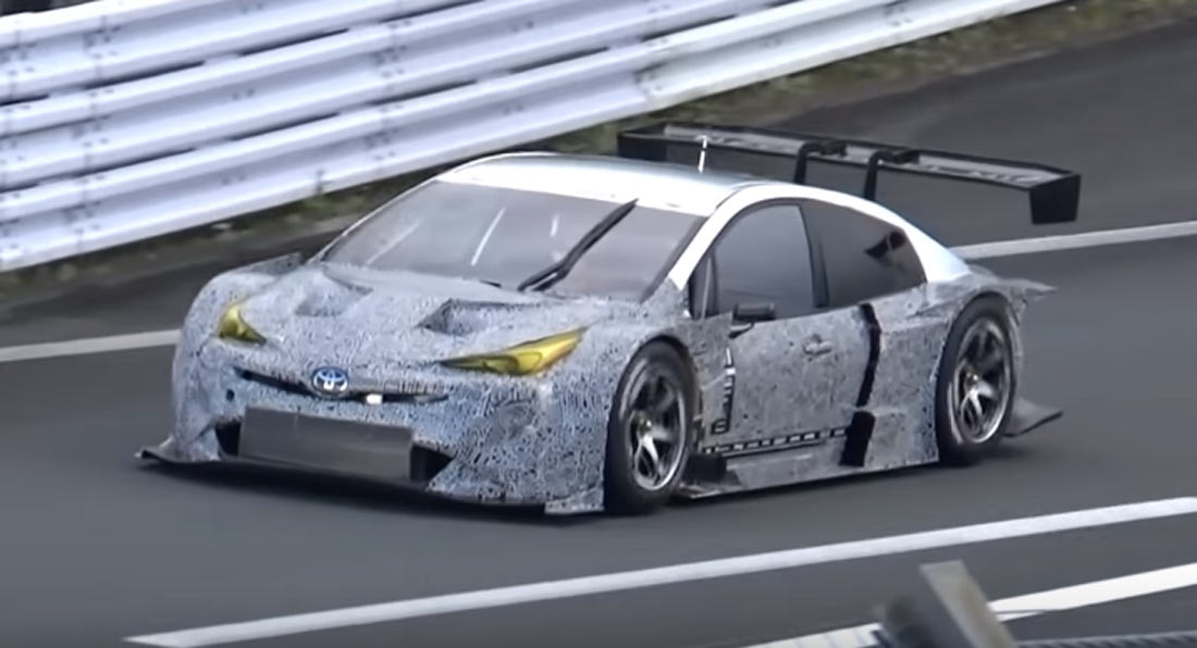 Bet You Ve Never Heard A Toyota Prius Sound As Good As This Gt300 V8 Racer Carscoops