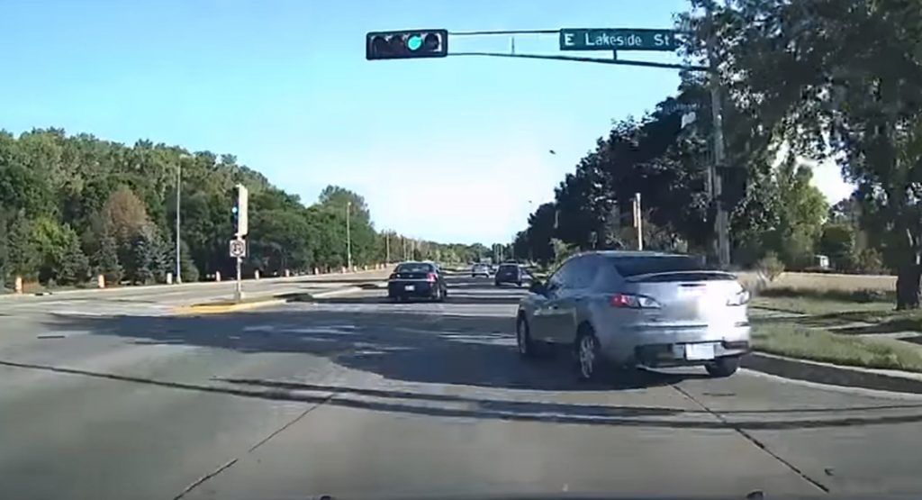  Driver Almost Causes An Accident Cutting Into Traffic, Gets Pulled Over Immediately