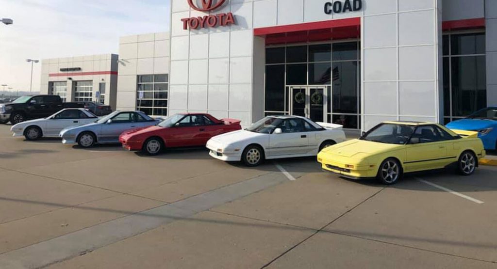  Car Collector Trades In FIVE Toyota MR2s For ONE Mazda MX-5