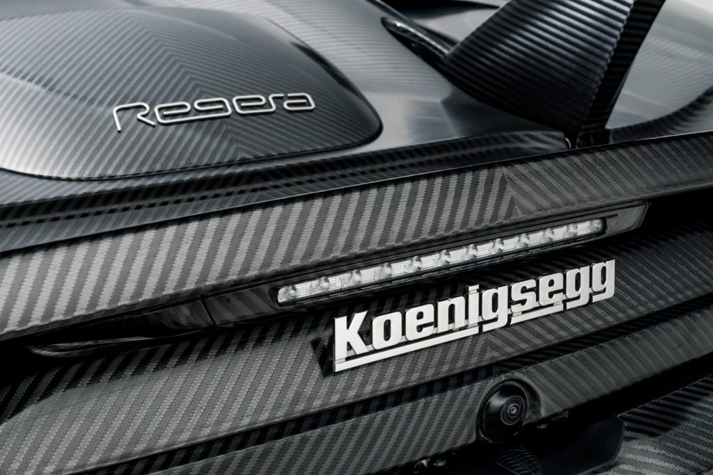 Koenigsegg Regera Goes Nude With New Naked Carbon Exterior Carscoops