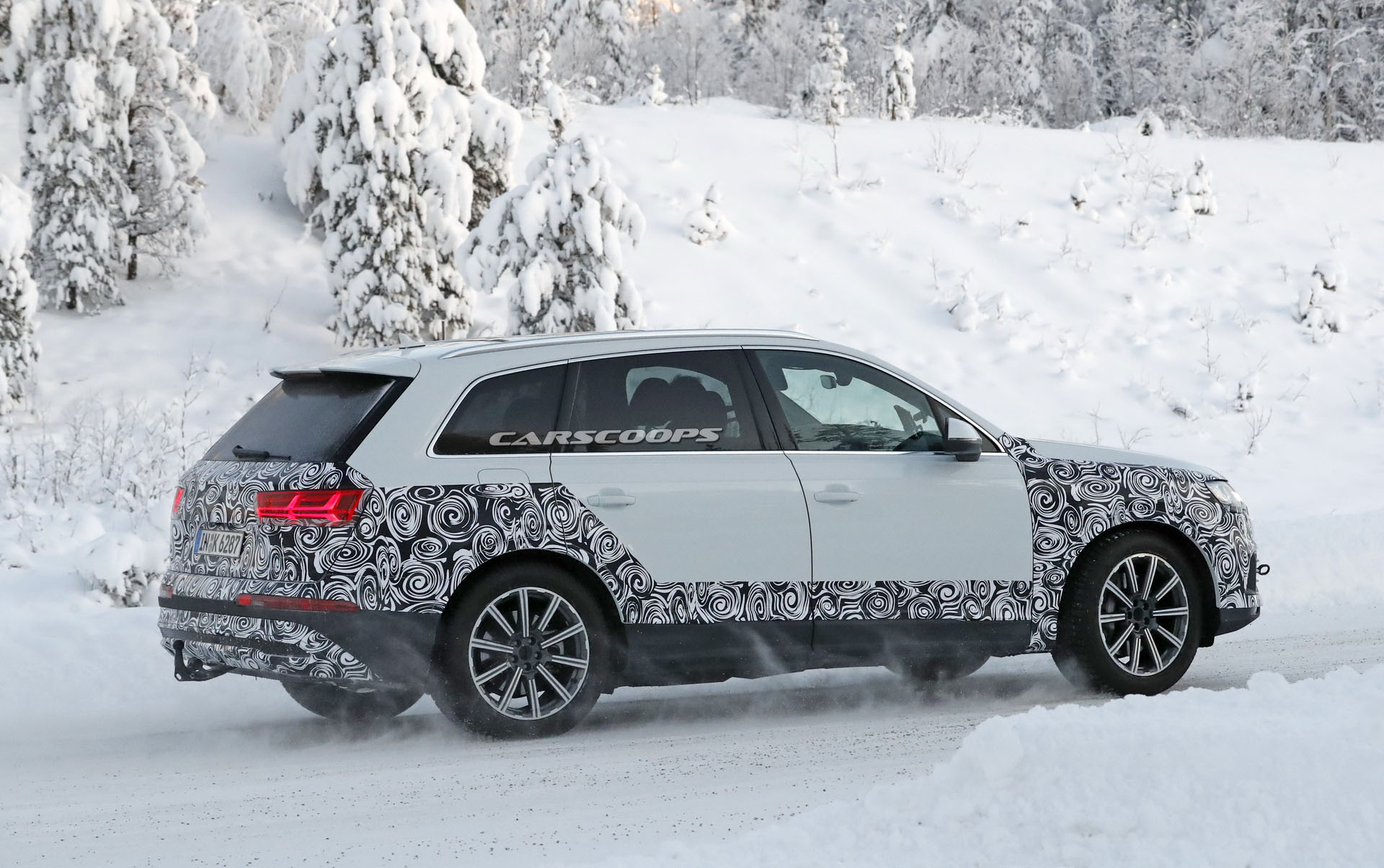 2020 Audi Q7 Facelift Spotted Testing On Cold-Weather ...