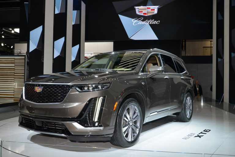 2020 Cadillac XT6 Costs Thousands Of Dollars More Than The Competition ...