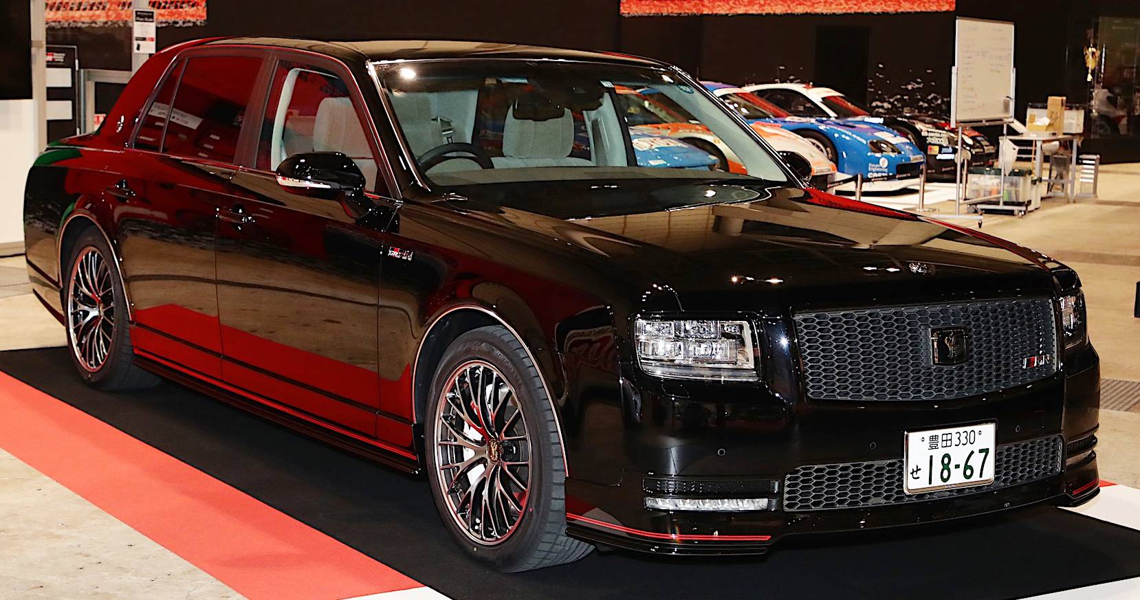 There's Also A Black Toyota Century GRMN – And It's Even Cooler
