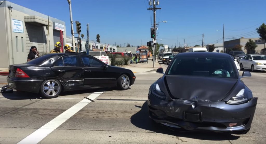  Tesla Model 3 Deemed A Write Off After Slamming Into Mercedes C-Class