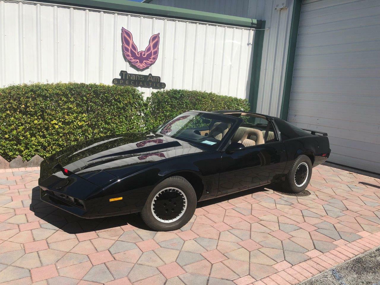 Hoff-Autographed 1983 KITT Replica Is Very Accurate, Costs $60K | Carscoops