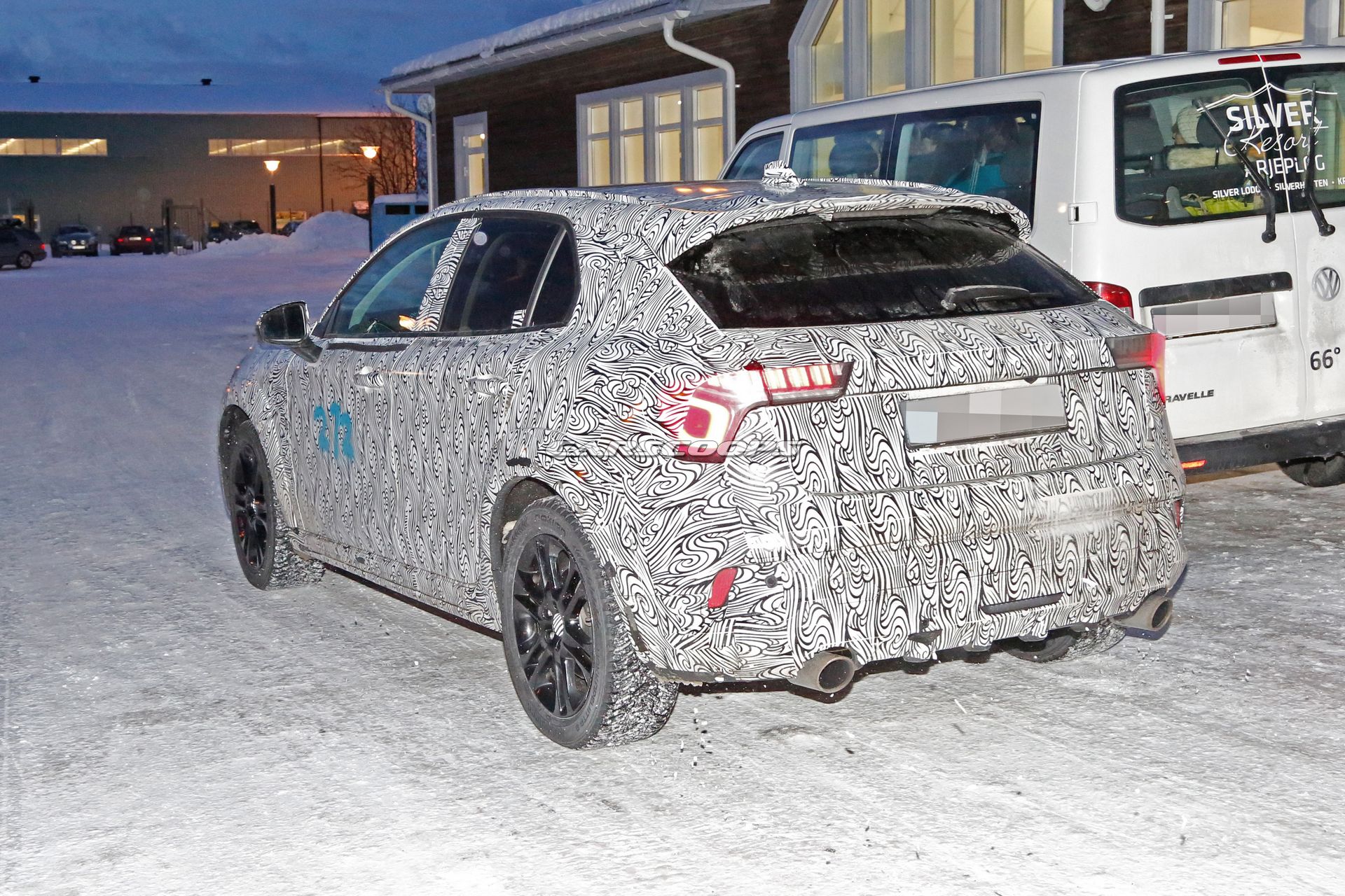 Lynk & Co 04 Hatchback Wants To Make A Splash In The Golf Class | Carscoops