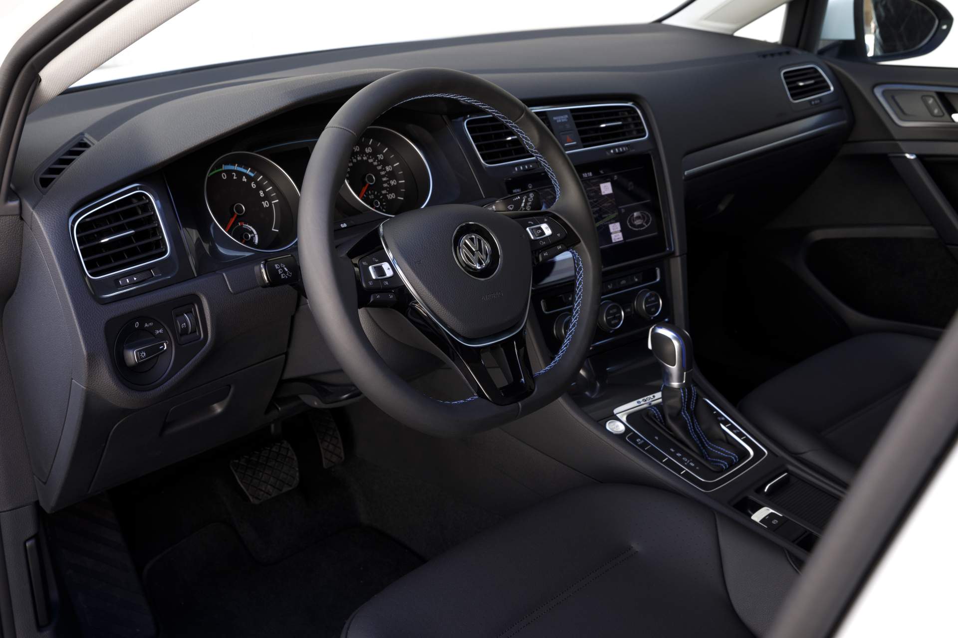 2019 VW e-Golf Up To $1,550 More Expensive, Starts At $32,790 | Carscoops