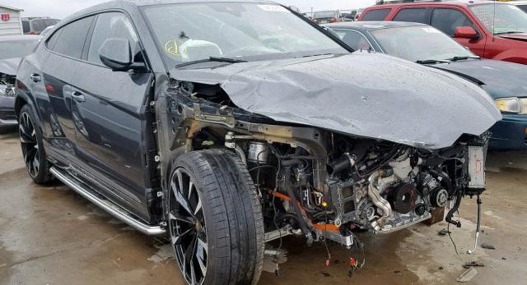  This Crashed Lamborghini Urus Is About To Sell For Over $110,000