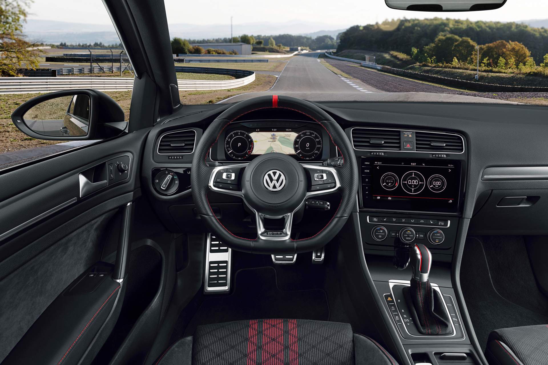 Volkswagen Golf 7 GTI Interior