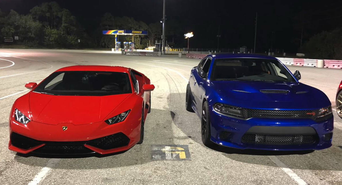 1,000 HP Charger Hellcat Lines Up Against Stock Lamborghini Huracan |  Carscoops