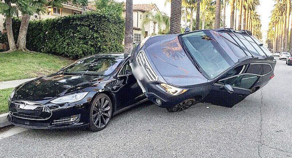  A Subaru Outback Somehow Mounted A Tesla Model S In LA