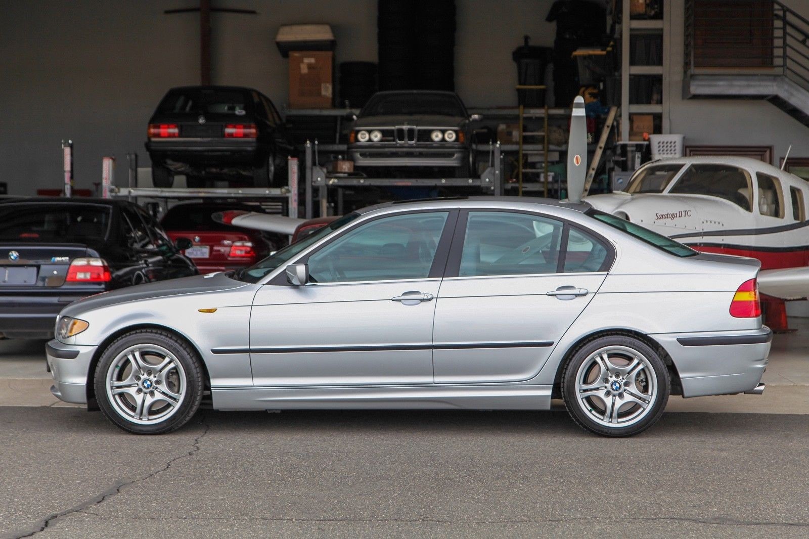 This 2002 BMW 330i E46 Was Only Driven 560 Miles Per Year! Carscoops