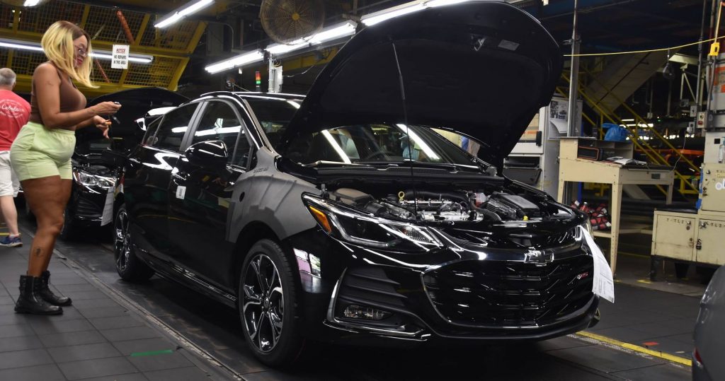  GM Sued For Using Temps At Fort Wayne Instead Of Laid-Off Workers