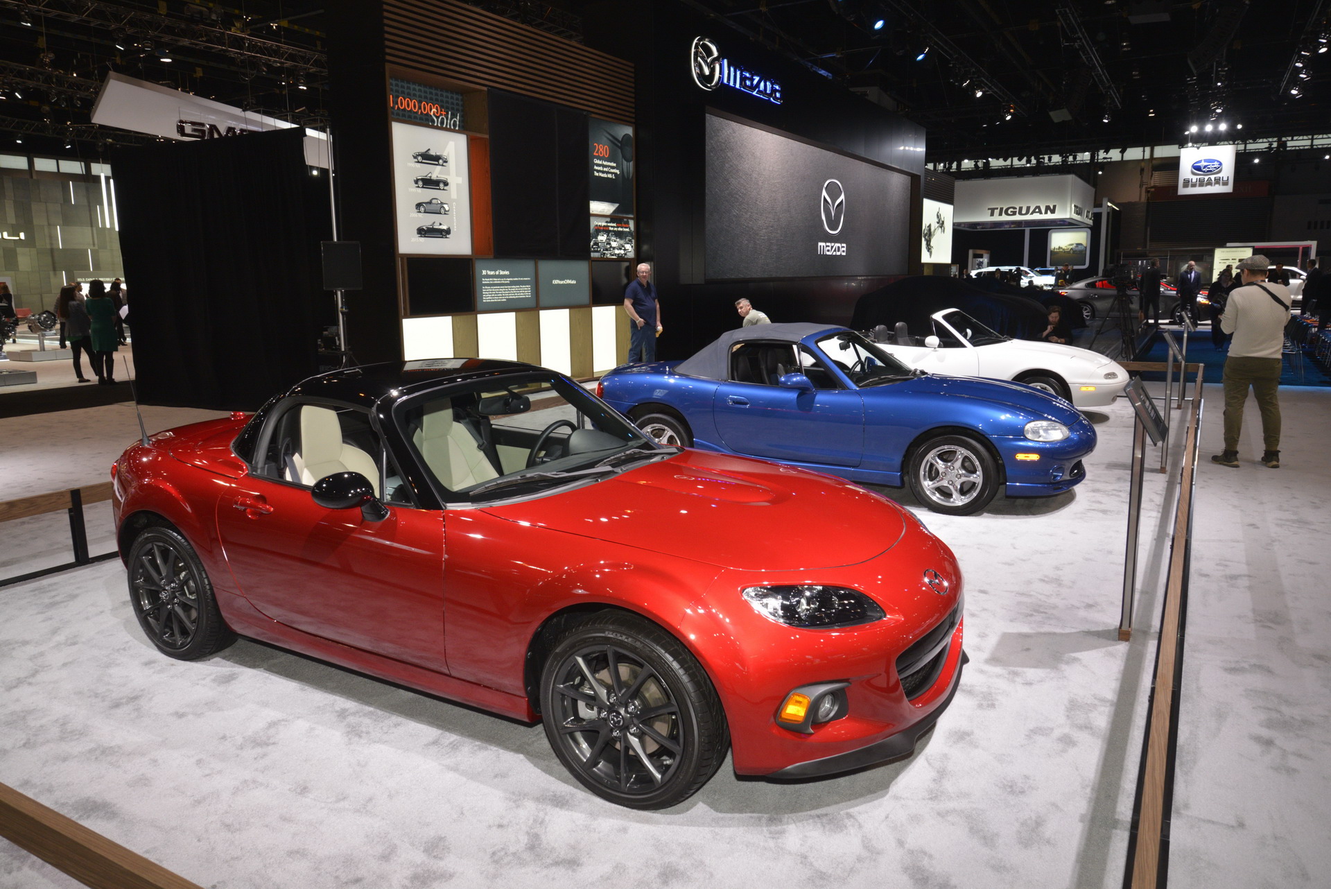 New Mazda Mx-5 30th Anniversary Edition Flaunts Exclusive Orange Paint 