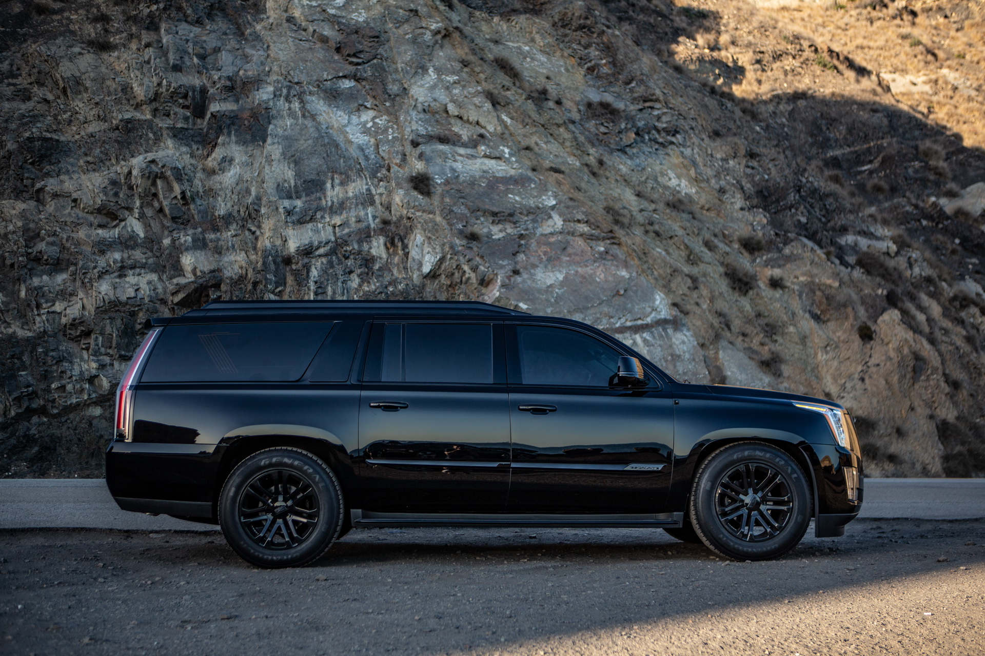 Cadillac Escalade от addarmor