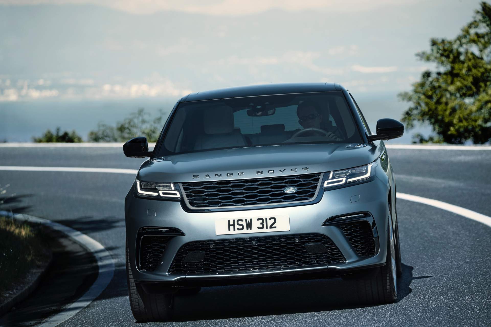 Range Rover Velar Gains 542hp Svautobiography Dynamic Edition Carscoops