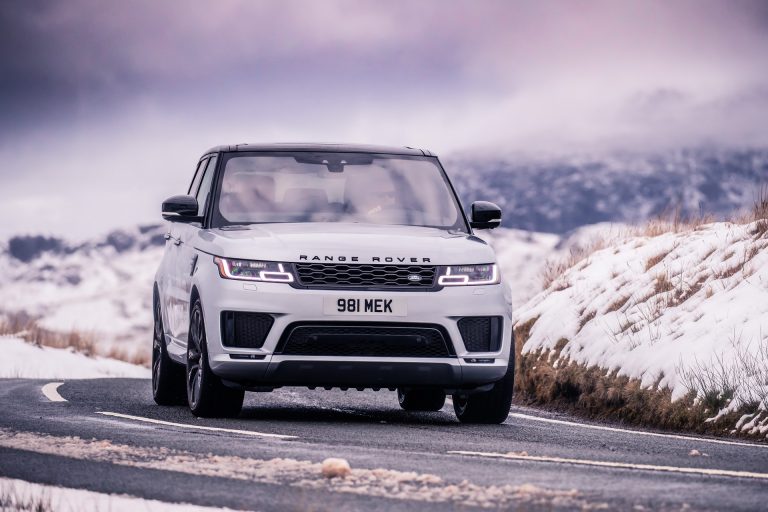 New Range Rover Sport HST Has A Straight-Six Mild Hybrid With 395hp ...