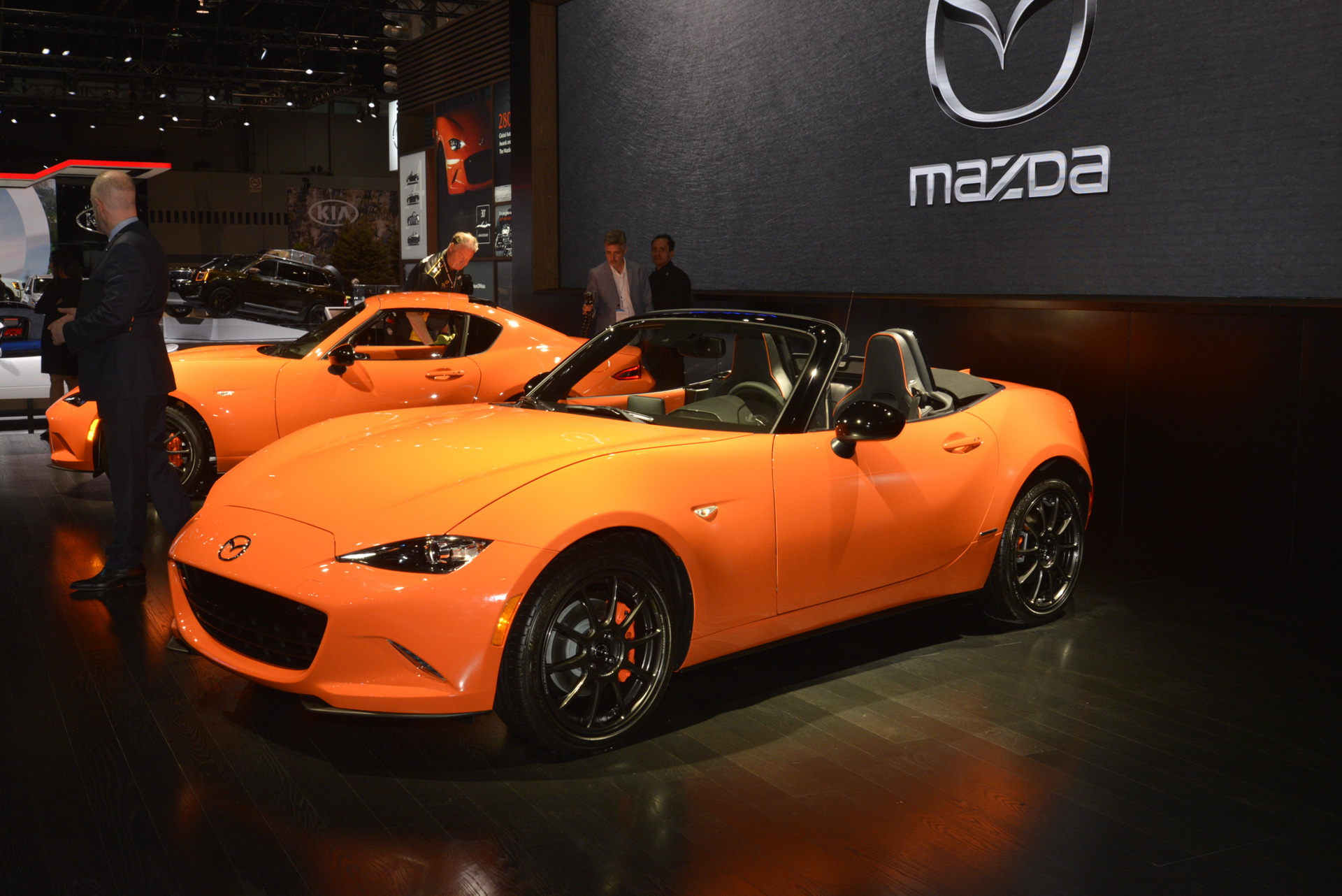 New Mazda MX-5 30th Anniversary Edition Flaunts Exclusive Orange Paint ...