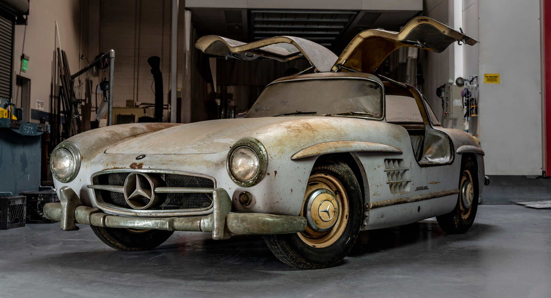 Mercedes Benz 300 SL Gullwing