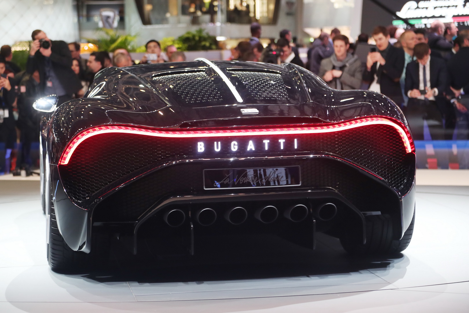 Bugatti La Voiture Noire Is The World's Most Expensive New Car At €16.7 ...