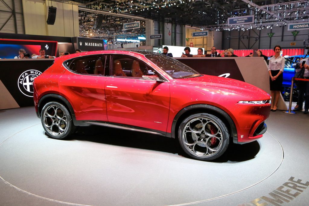 Alfa Romeo Tonale Is A Sexy Preview Of New Compact Hybrid SUV | Carscoops