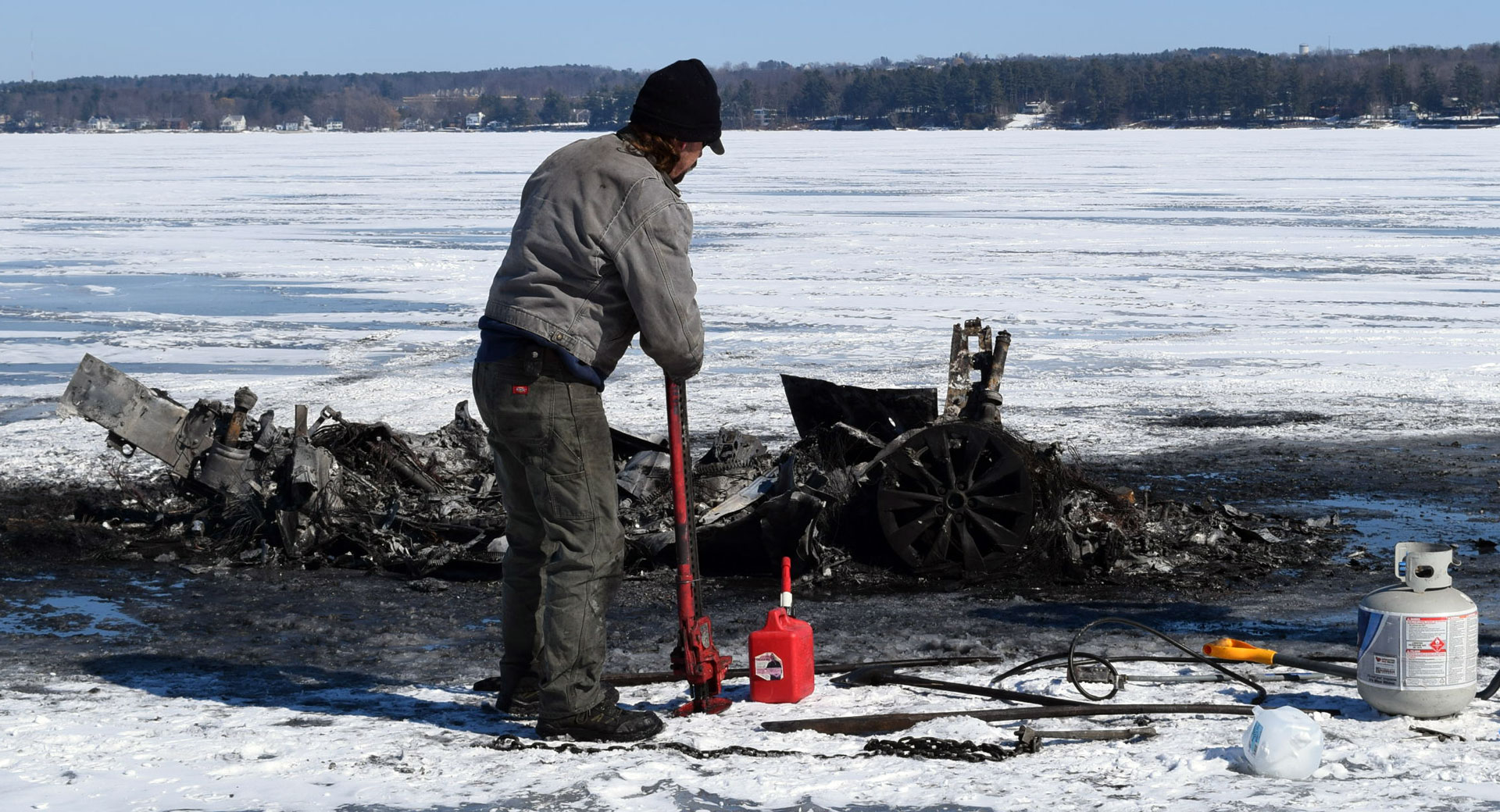 Tesla Model X Burnt To Ashes On Frozen Vermont Lake Carscoops