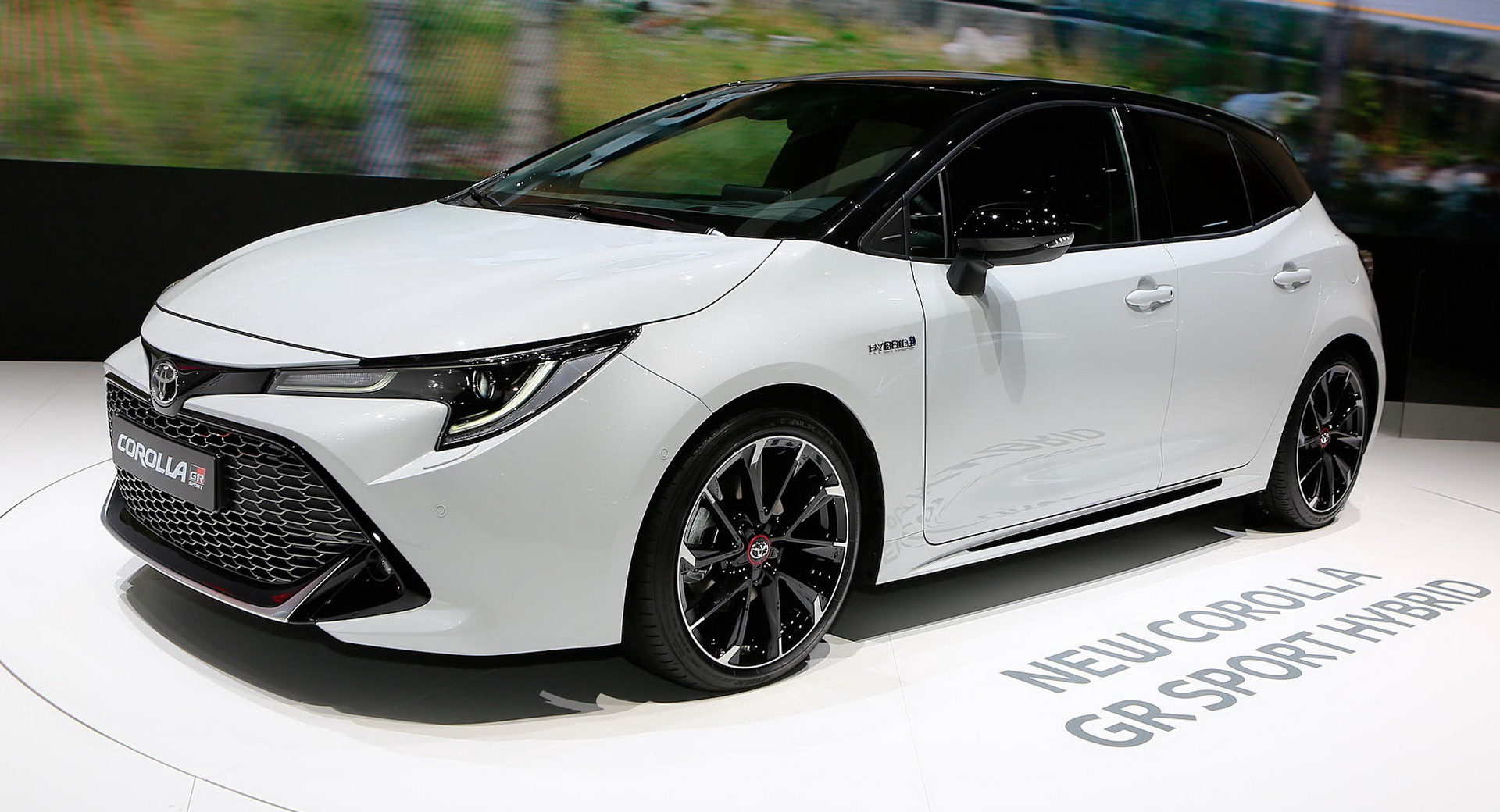 Toyota Corolla Gr Sport And Corolla Trek Join The Model S European Family Carscoops