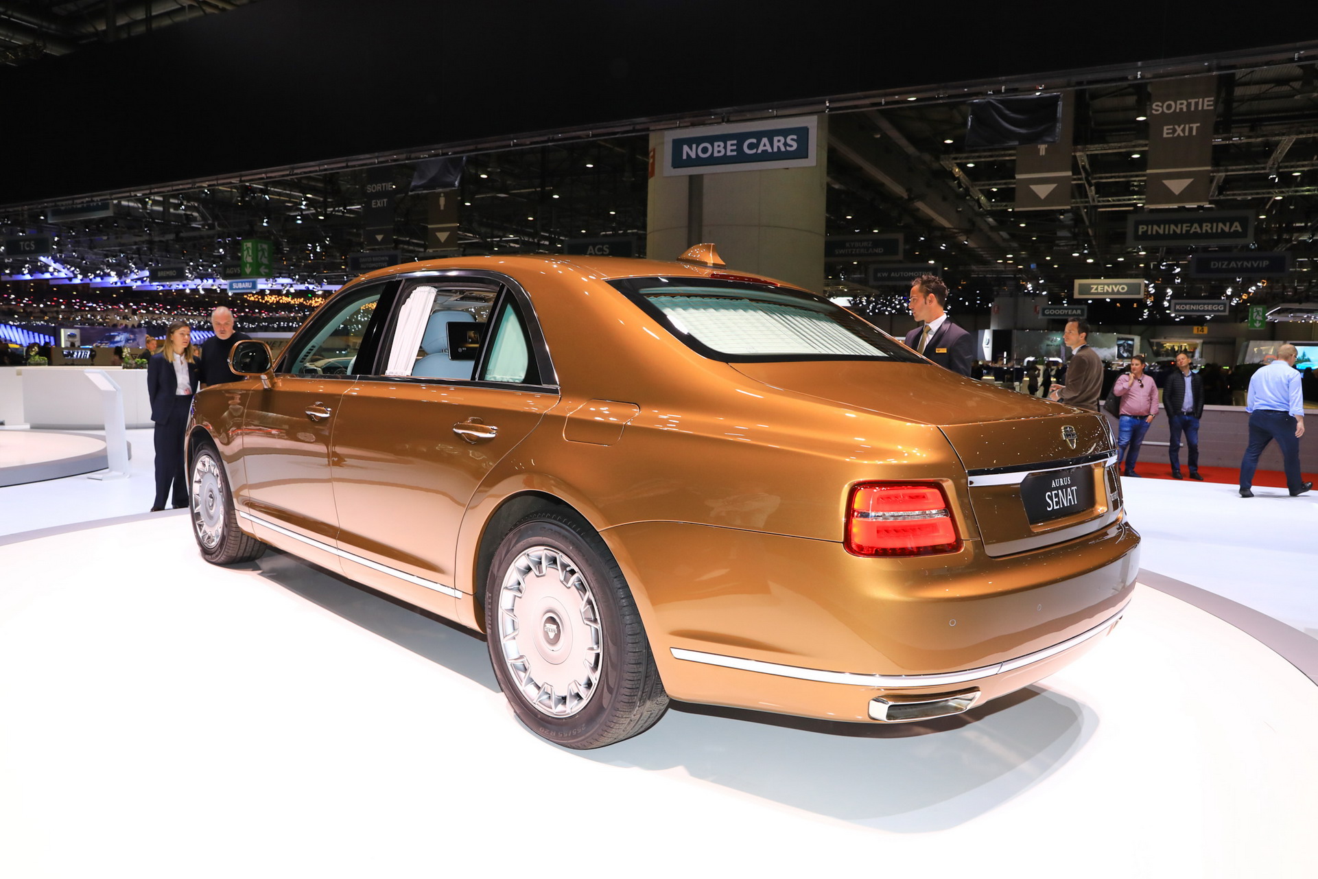 Russia’s Rolls Royce-Rivaling Aurus Opens First Showroom In Moscow ...