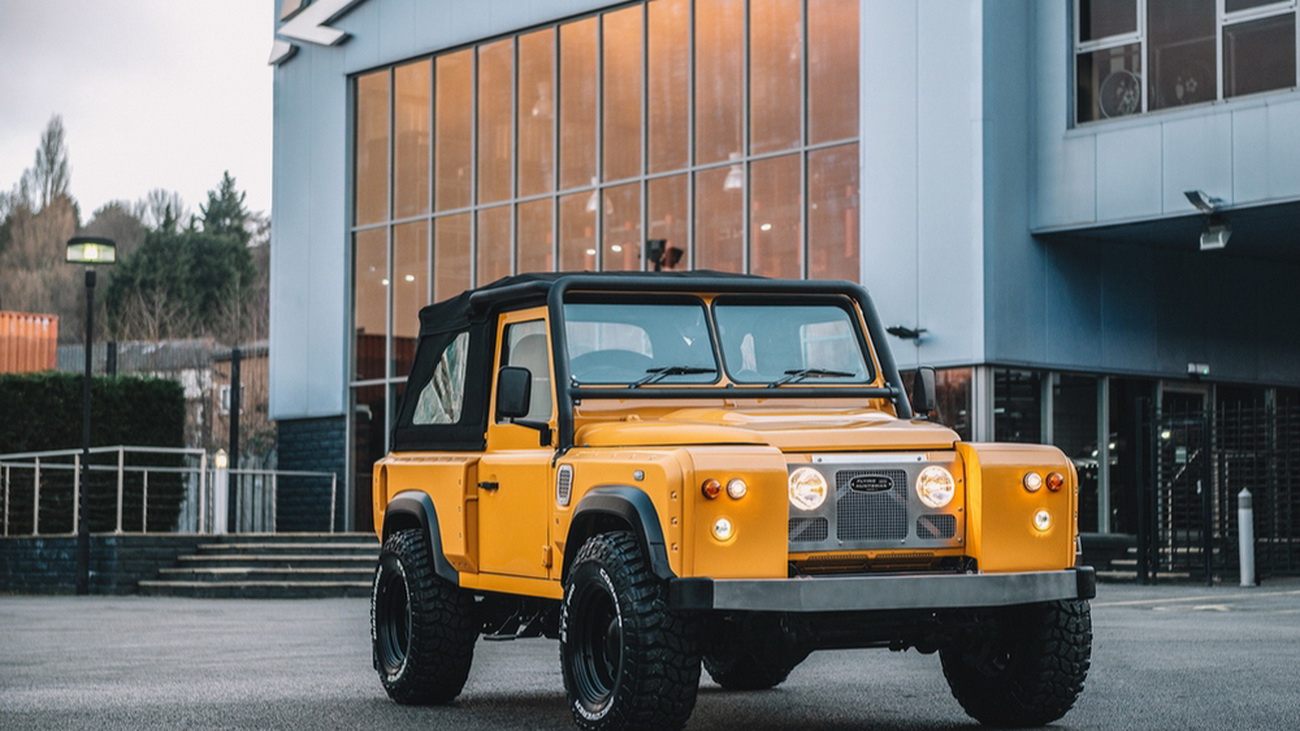 Chelsea Truck’s Defender Homage 2 Puts On A Retro Face And Wide Body ...