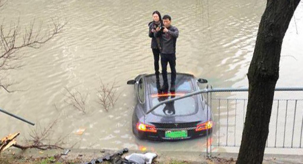 Tesla Model S Plunges Into Lake Chinese Driver Blames