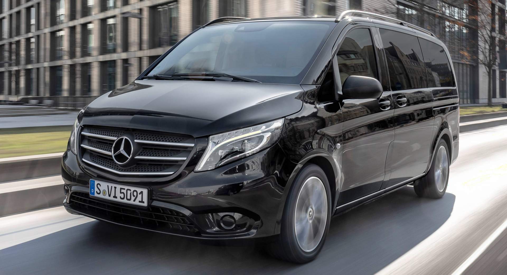 Mercedes Vito 9-seater: features and prices of the most capable Vito