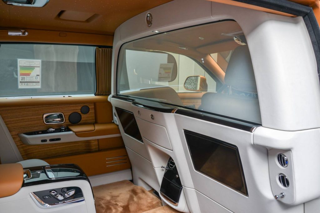 Rolls Royce Phantom Ewb With Privacy Suite Is The Majestic