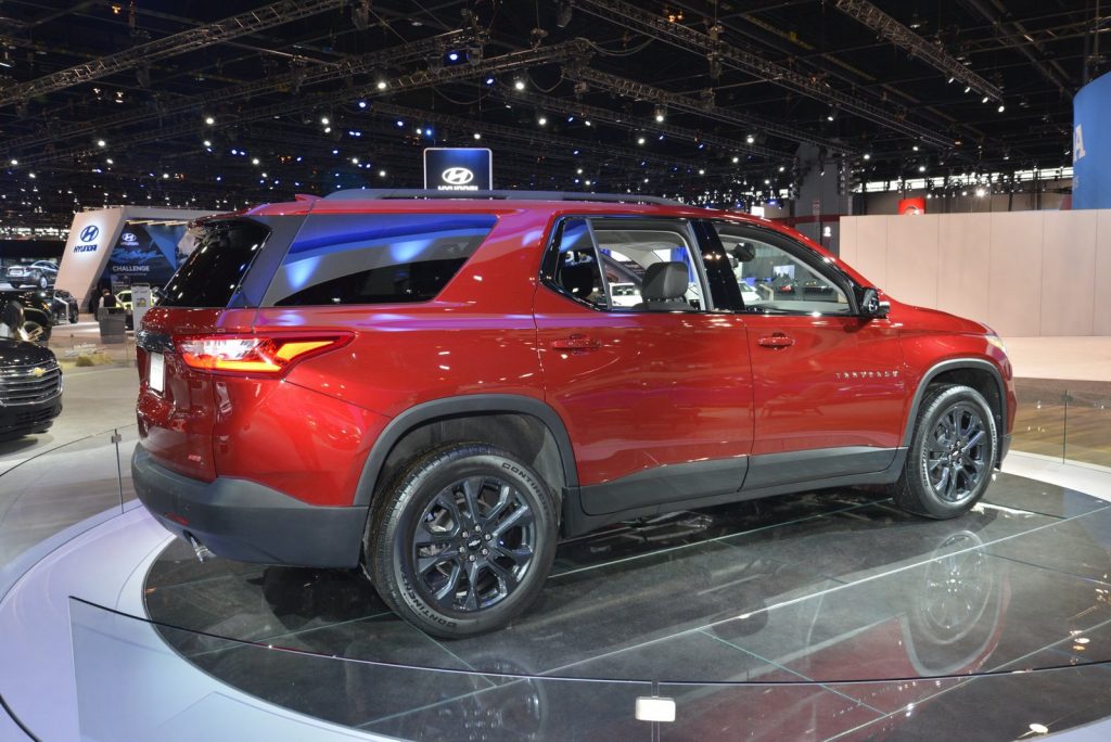 2019 Chevrolet Traverse Ditches 2.0L Turbo-Four, V6 Now Only Engine ...